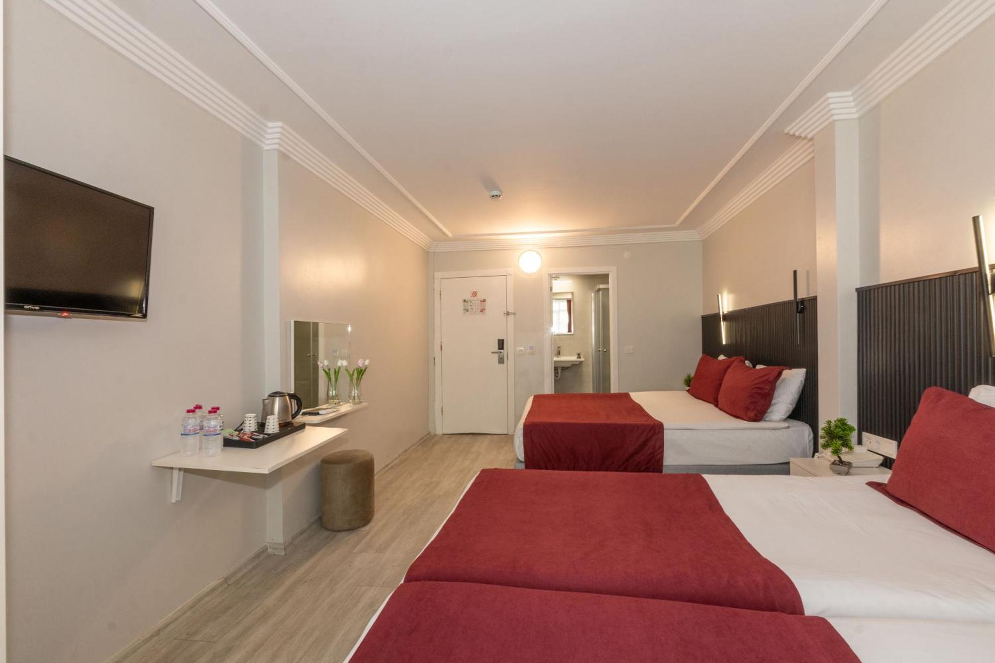 Istanbul Holiday Hotel Eksteriør billede