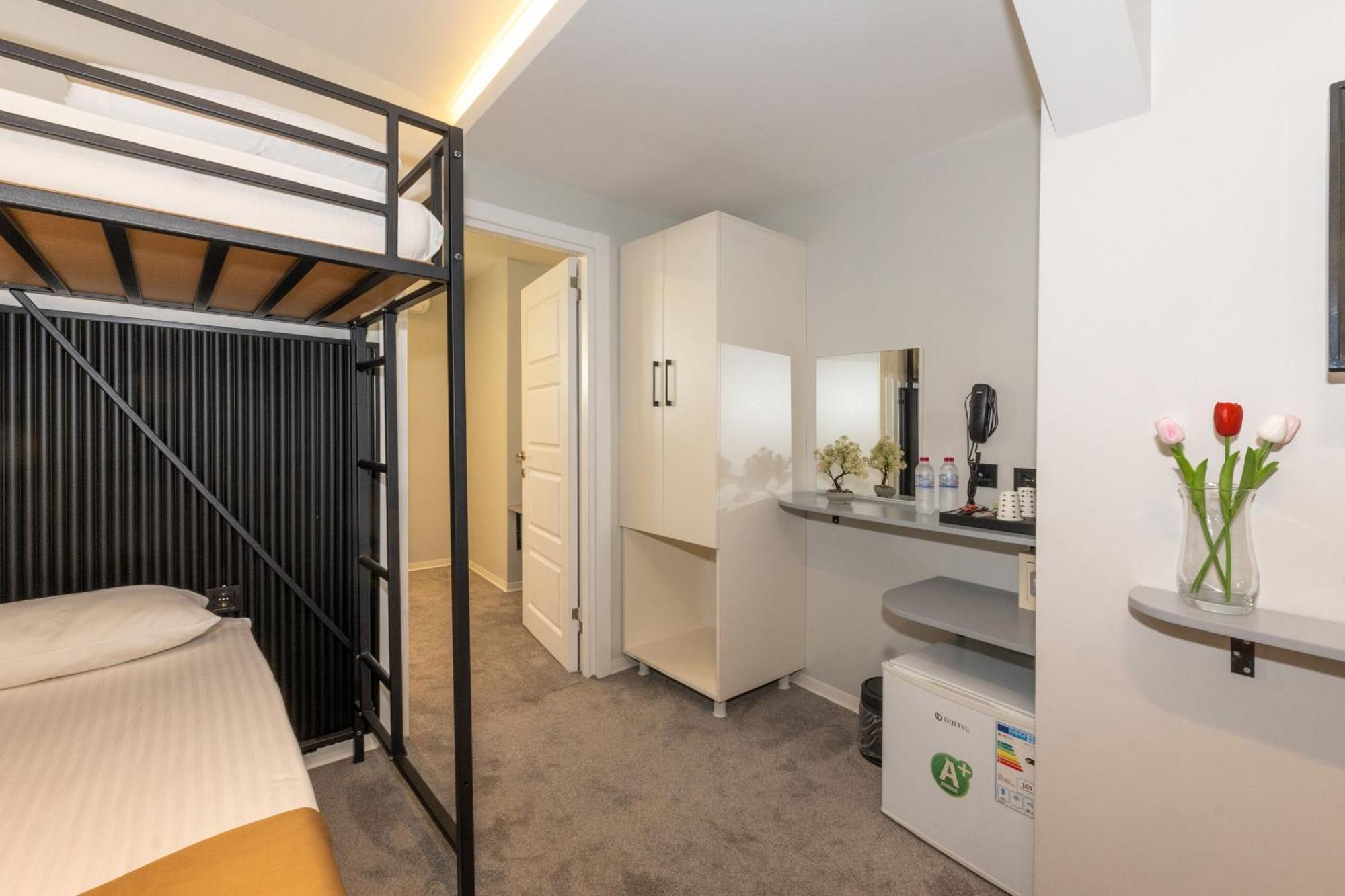 Istanbul Holiday Hotel Eksteriør billede
